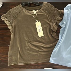 Girls size 6 shirt NWT